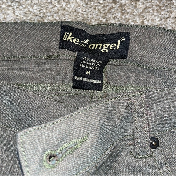 Jeans - Picture 3 of 5